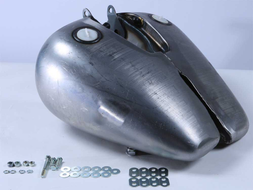 HardDrive - HardDrive 5 Gallon Fat Bob Gas Tank - Screw Style Bungs - 011374