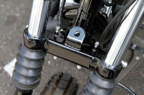 West-Eagle Motorcycle Products - West-Eagle Motorcycle Products Bottom Mount Conversion Headlight Bracket 39mm Forks - without Bottom - H5203-BK