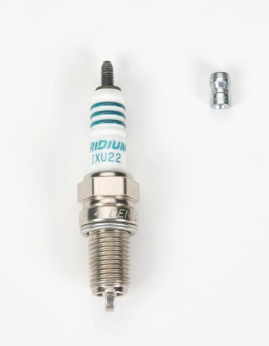 Denso - Denso Iridium Spark Plug - IXU22 - 5308