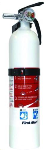 First Alert - First Alert Multi-Purpose Dry Chemical Fire Extinguisher - 5B:C - White - FE5R-PWCNA