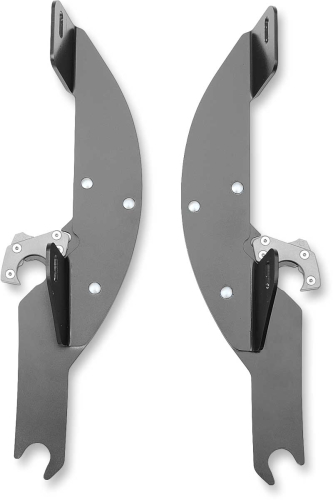 Memphis Shades - Memphis Shades Trigger-Lock Mount Kit for Batwing Fairing - Black - MEM8990
