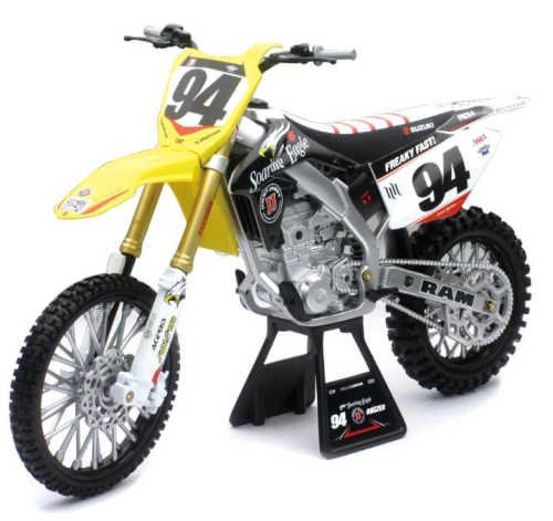 New Ray Toys - New Ray Toys 1:6 Scale RCH Suzuki Team 2015 Bike - Ken Roczen #94 RM-Z450 - 49523