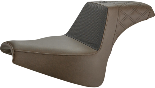 Saddlemen - Saddlemen Unknown Industries Performance Gripper Seat - UN18-28-173BR