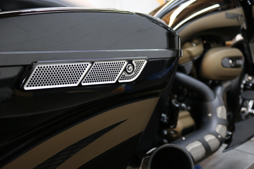 Bagger Nation - Bagger Nation Saddlebag Latch Cover - Speed Freak - Black - SBHC-14L-SF-B