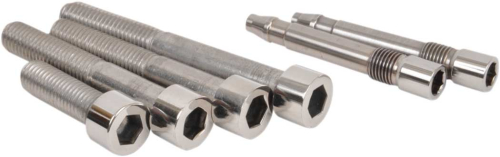 Diamond Engineering - Diamond Engineering Socket Head Front Caliper Polished Stainless Mount Kit - DE5156SCHP