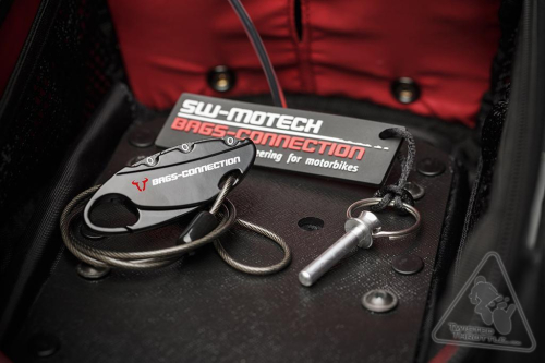 SW-MOTECH - SW-MOTECH Locking Pin Zipper Lock Kit for Evo Tank Bags - TRT.00.640.20001