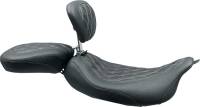 Mustang - Mustang Wide Tripper Seat with Driver Backrest - Doble Diamond - Black/Gray - 79727GM - Image 2