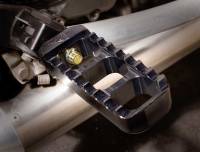 Joker Machine - Joker Machine Adjustable Narrow Serrated Footpegs - Black Anodized - 08-61-4B - Image 2